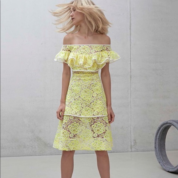 Alexis Dresses & Skirts - NWT Alexis Julie Yellow/White Strapless Dress XS